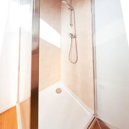 Lets Relax - Terre D'afrique * Mons (Bergen)